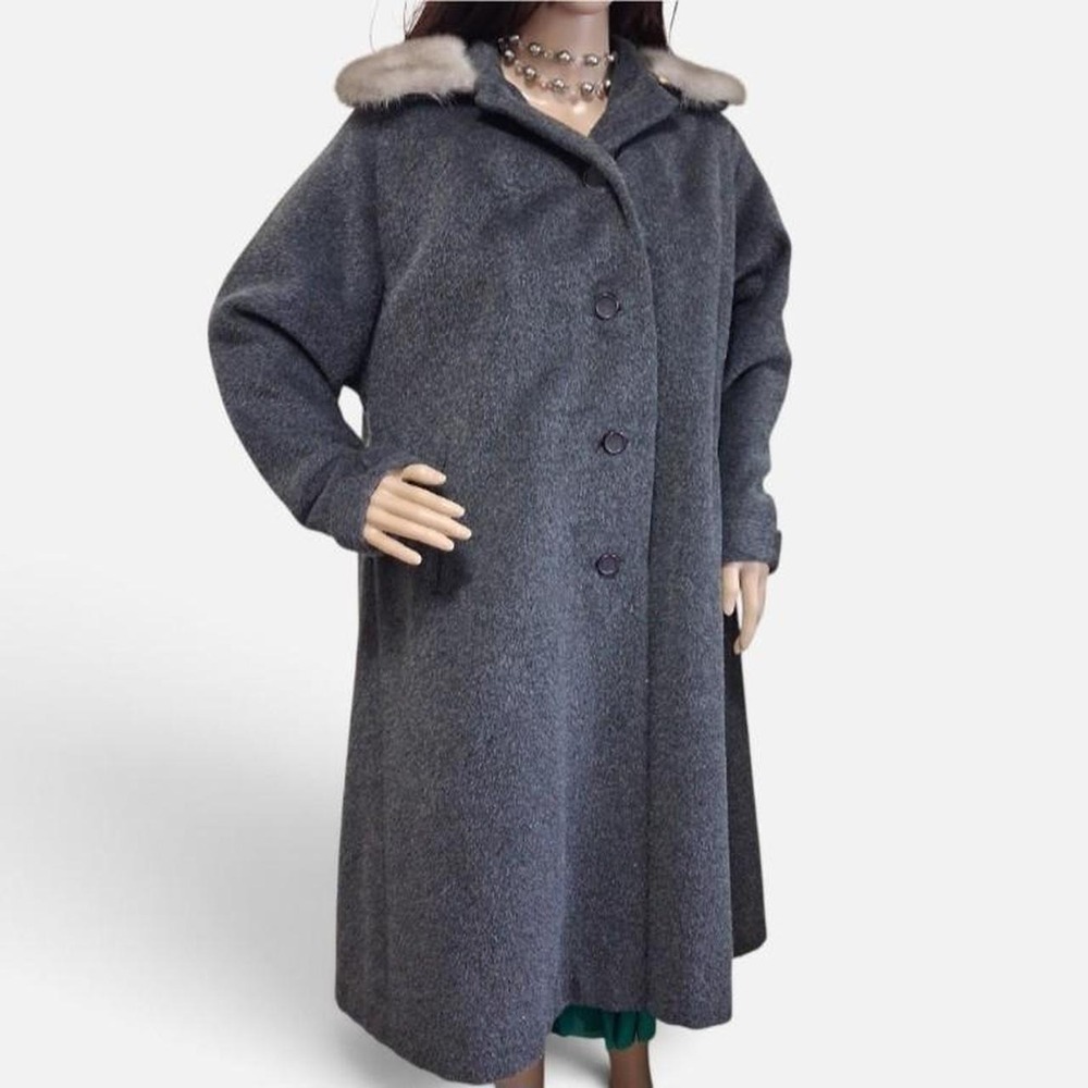 Vintage 50s 60s Luxury Charcoal Gray Wool  Genuine Mink Fur Collar Overcoat M L